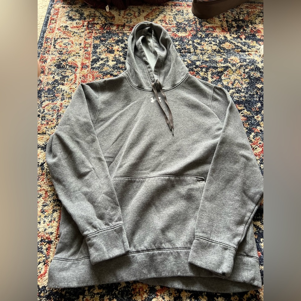Men’s Under Armor hoodie